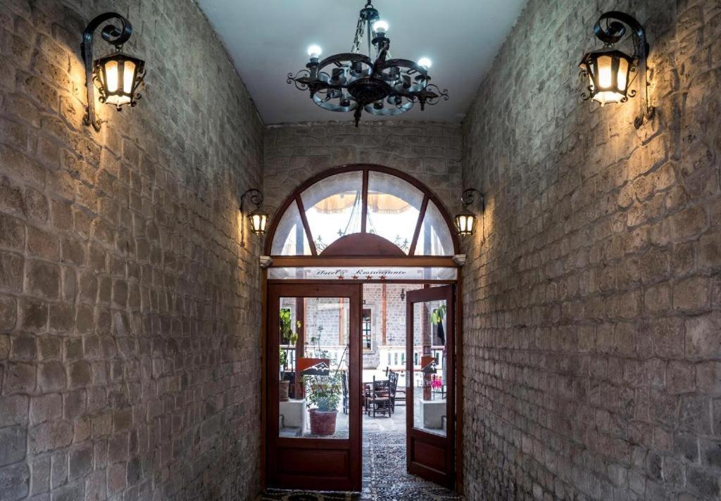 Latacunga Hostel Екстериор снимка