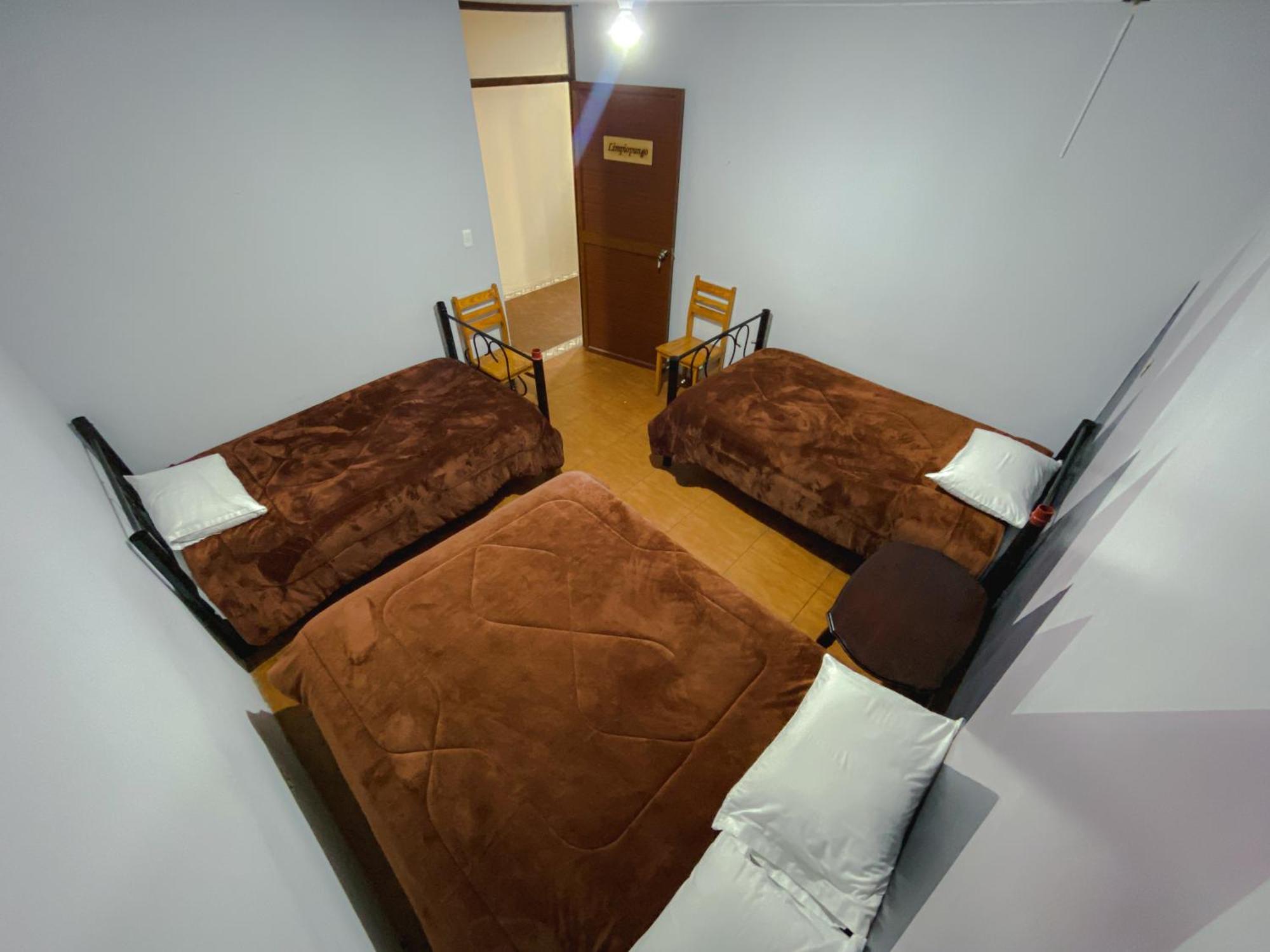 Latacunga Hostel Екстериор снимка