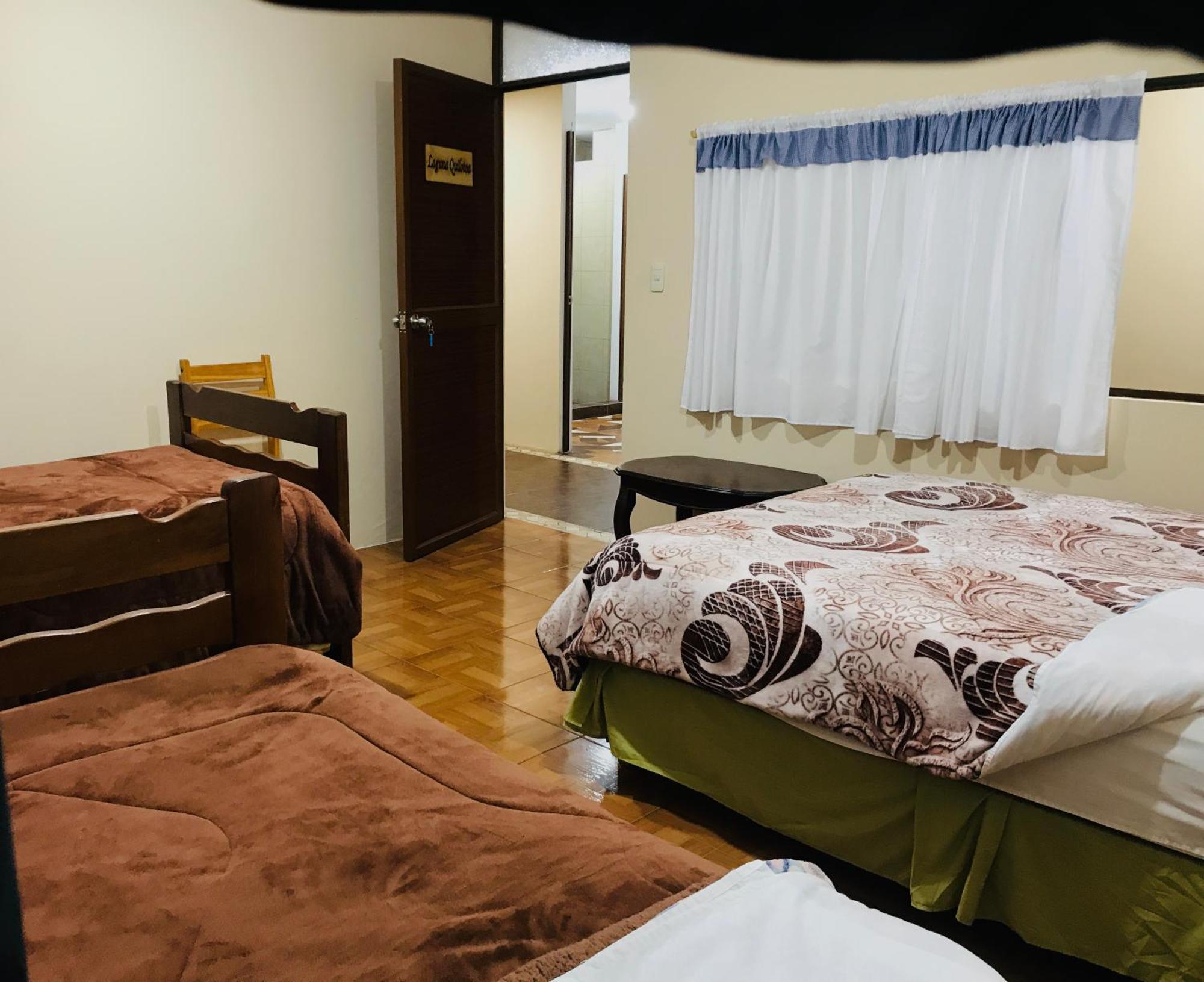 Latacunga Hostel Екстериор снимка