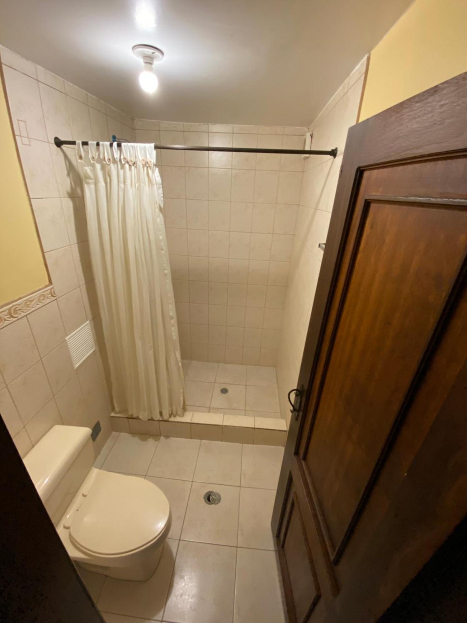 Latacunga Hostel Екстериор снимка