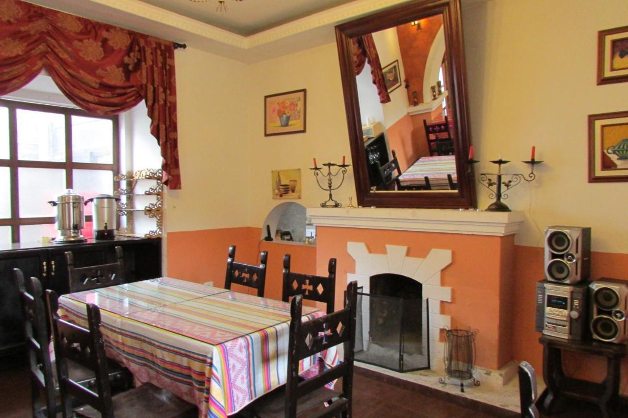 Latacunga Hostel Екстериор снимка